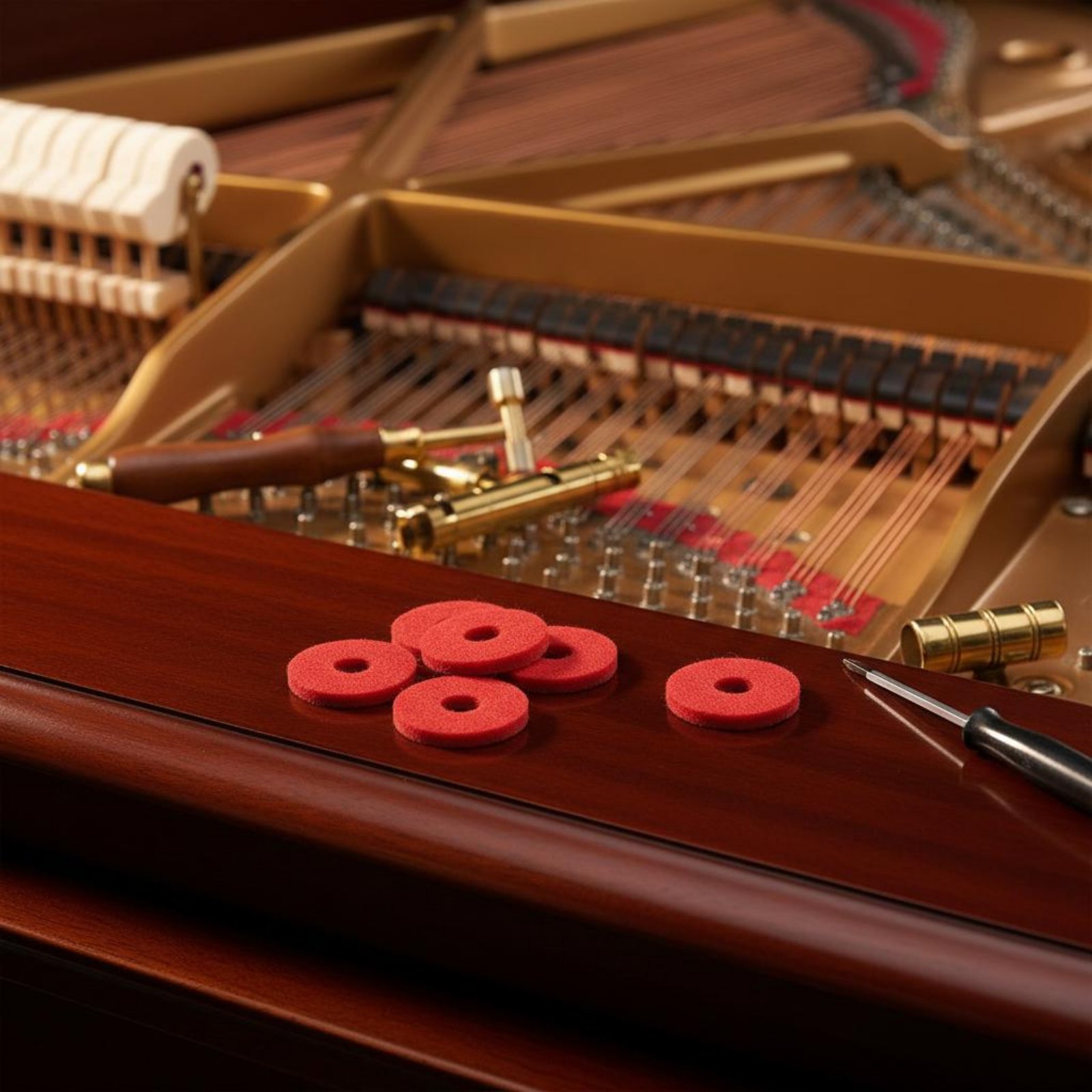 Red Piano Key Washer Small Rou - огляд і ціна A Musical Instrument With Keys